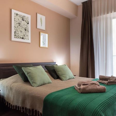 Gg Home - Cozy 1 Bedroom Apartment On Kazbegi Avenue 15 Tbilisi ภายนอก รูปภาพ