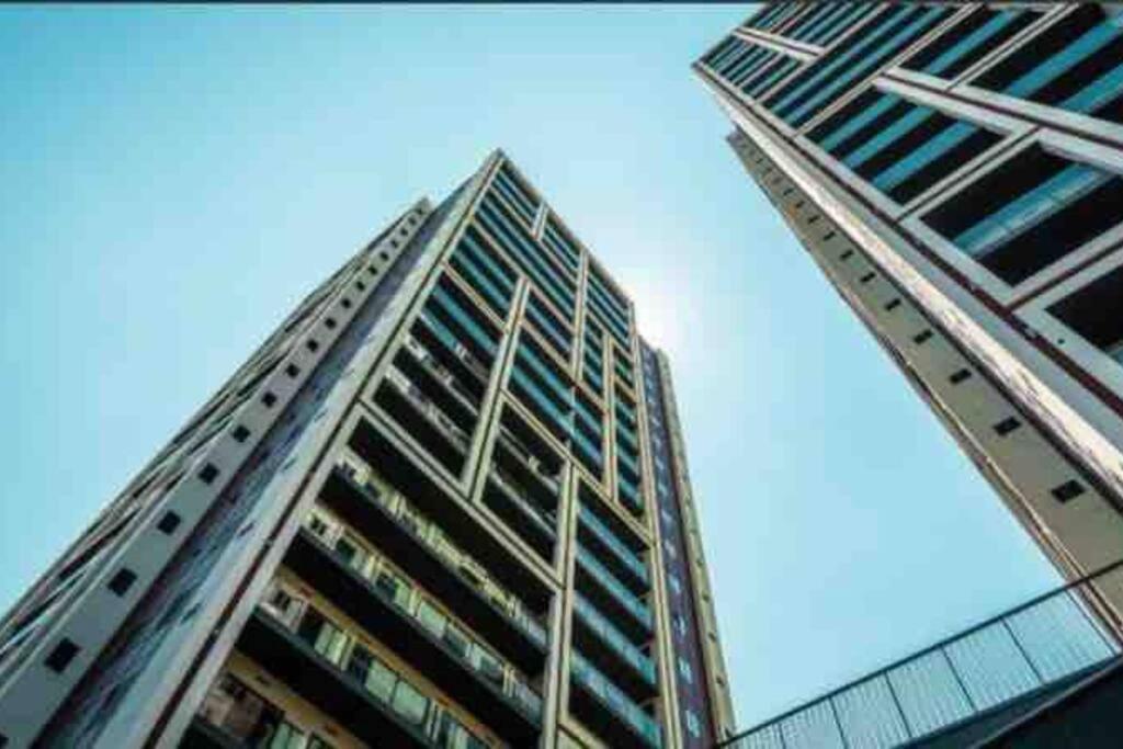 Gg Home - Cozy 1 Bedroom Apartment On Kazbegi Avenue 15 Tbilisi ภายนอก รูปภาพ