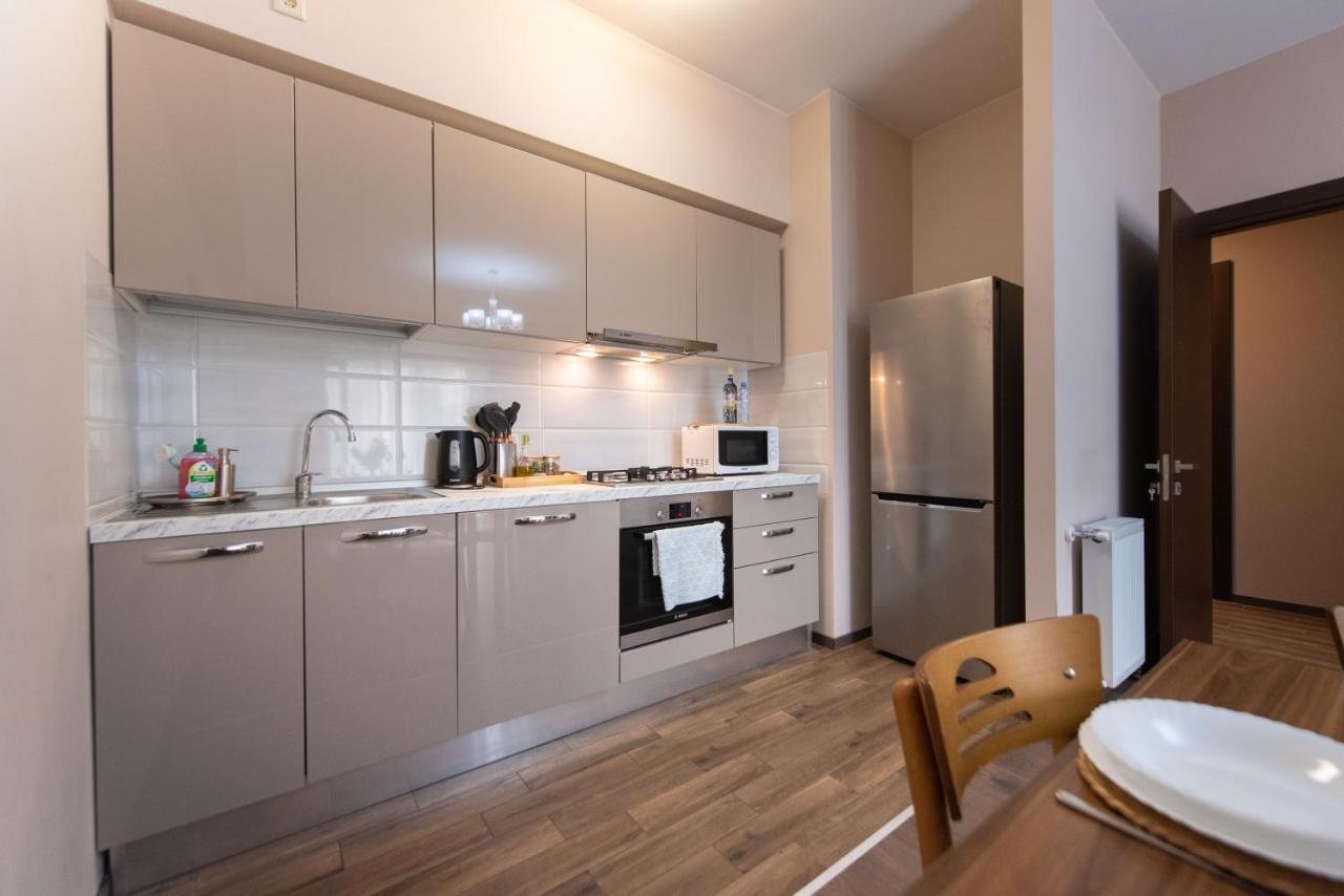 Gg Home - Cozy 1 Bedroom Apartment On Kazbegi Avenue 15 Tbilisi ภายนอก รูปภาพ